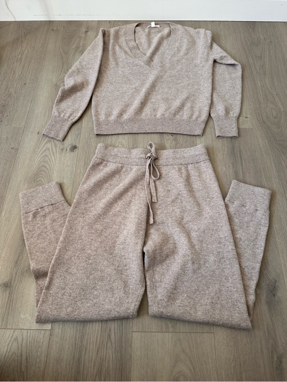 Tori Cashmere Set